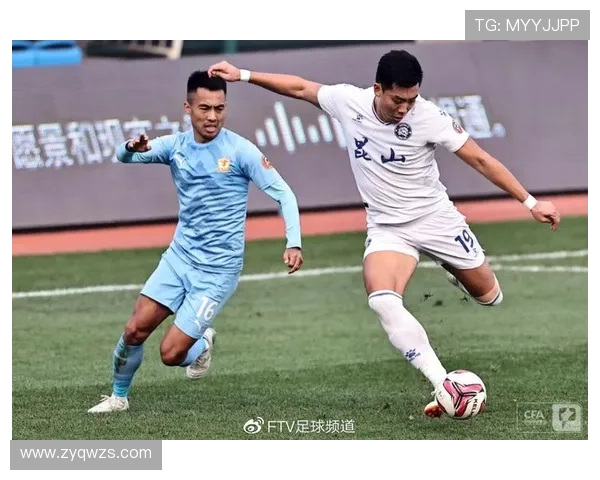 上海足球队强势领跑锦标赛积分榜积分达到80分展现冠军实力 上海足球队强势领跑锦标赛积分榜积分达到80分展现冠军实力