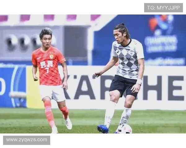 中国现役顶级足球明星的崛起与未来发展展望分析 中国现役顶级足球明星的崛起与未来发展展望分析