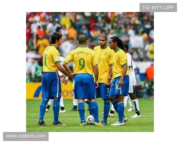 传奇黑人足球明星的辉煌历程与影响力分析