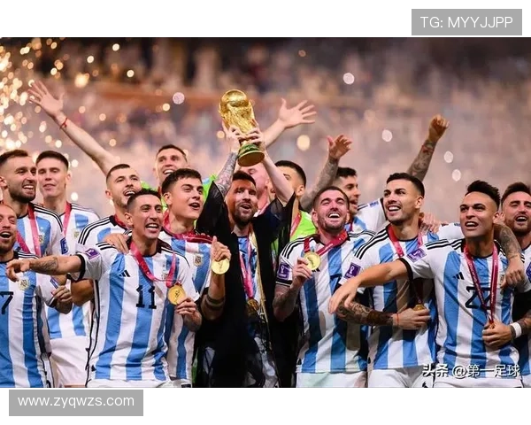 全景描绘足球明星风采的艺术作品展览与创作分享